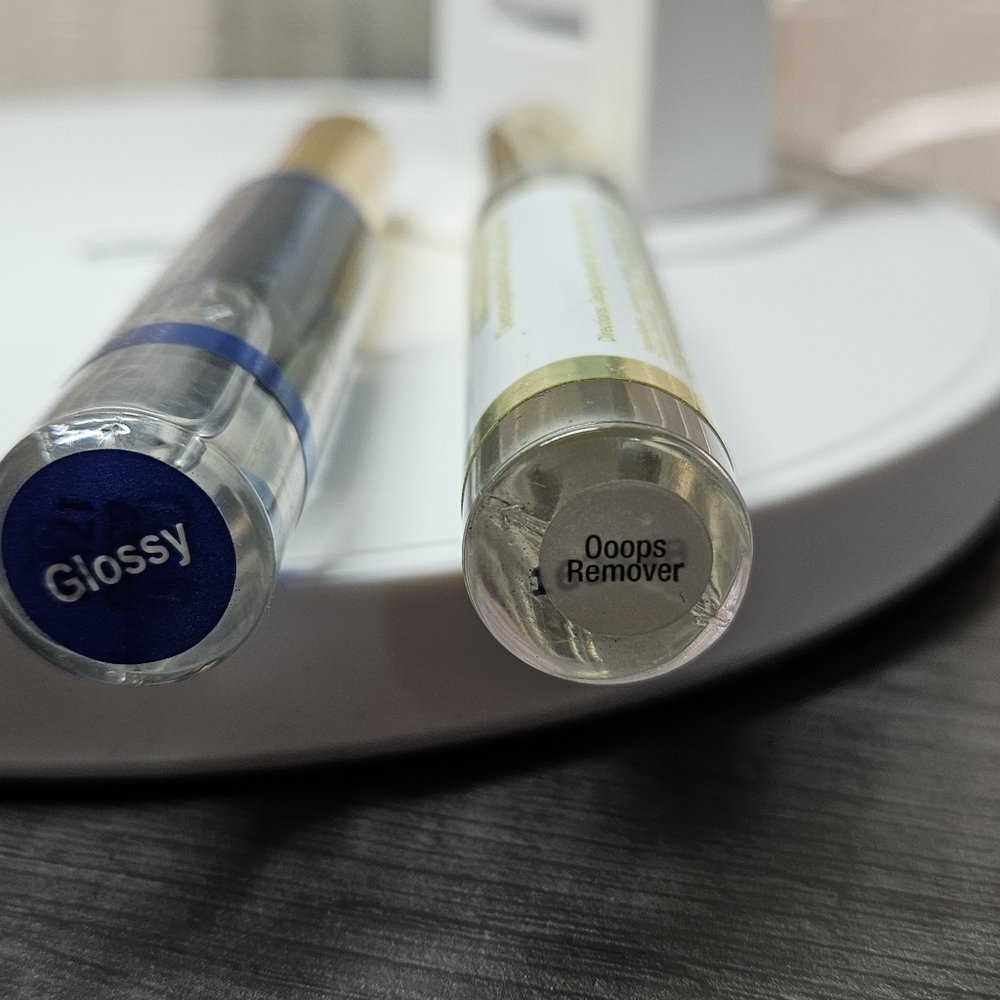 LipSense Glossy Gloss/Ooops Remover